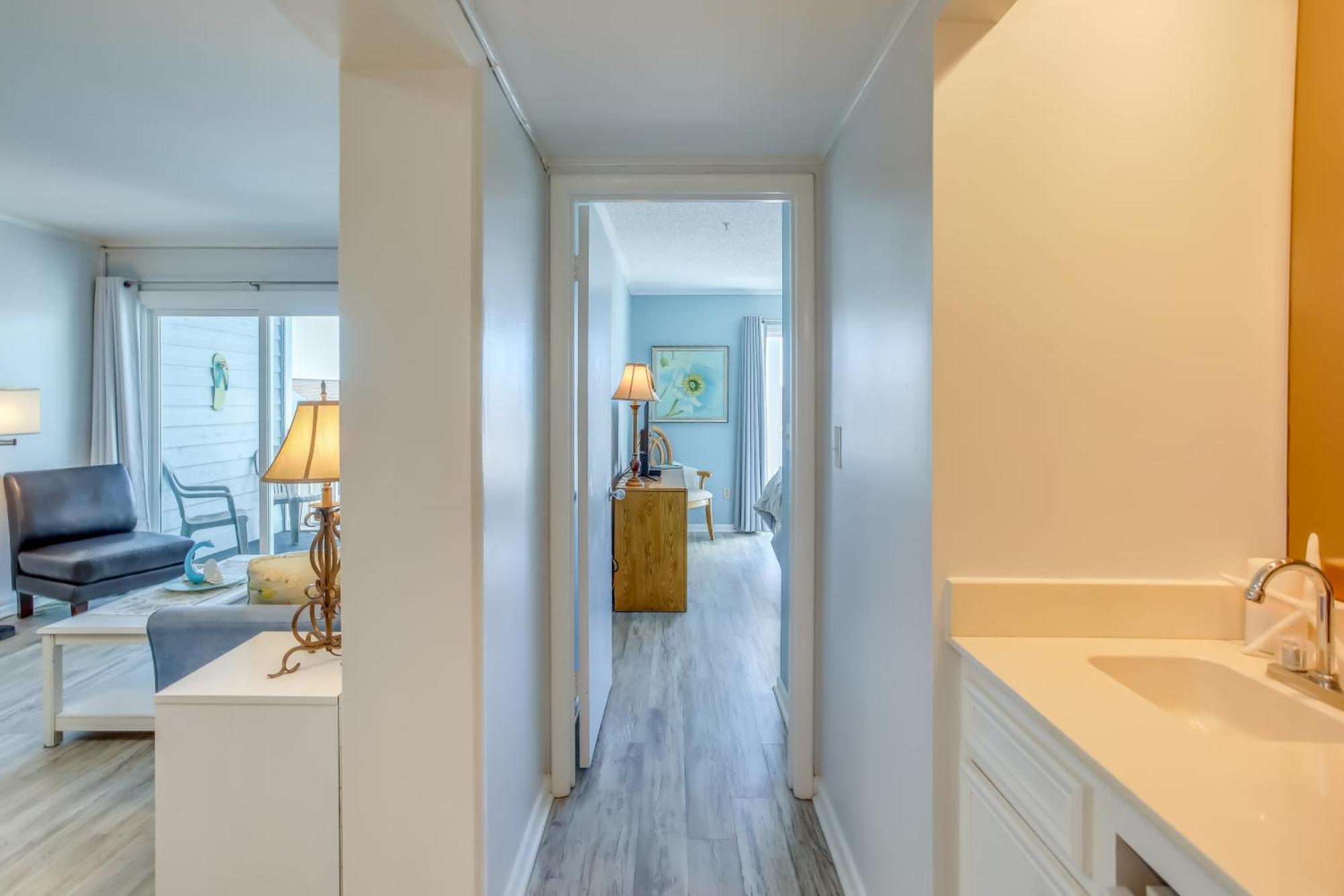 Myrtle Beach Condo - Steps To Ocean And Apache Pier! Bagian luar foto